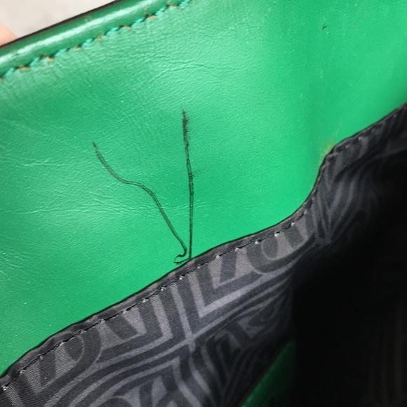 Pour La Victoire Marlow Green Tote - Picture 9 of 9
